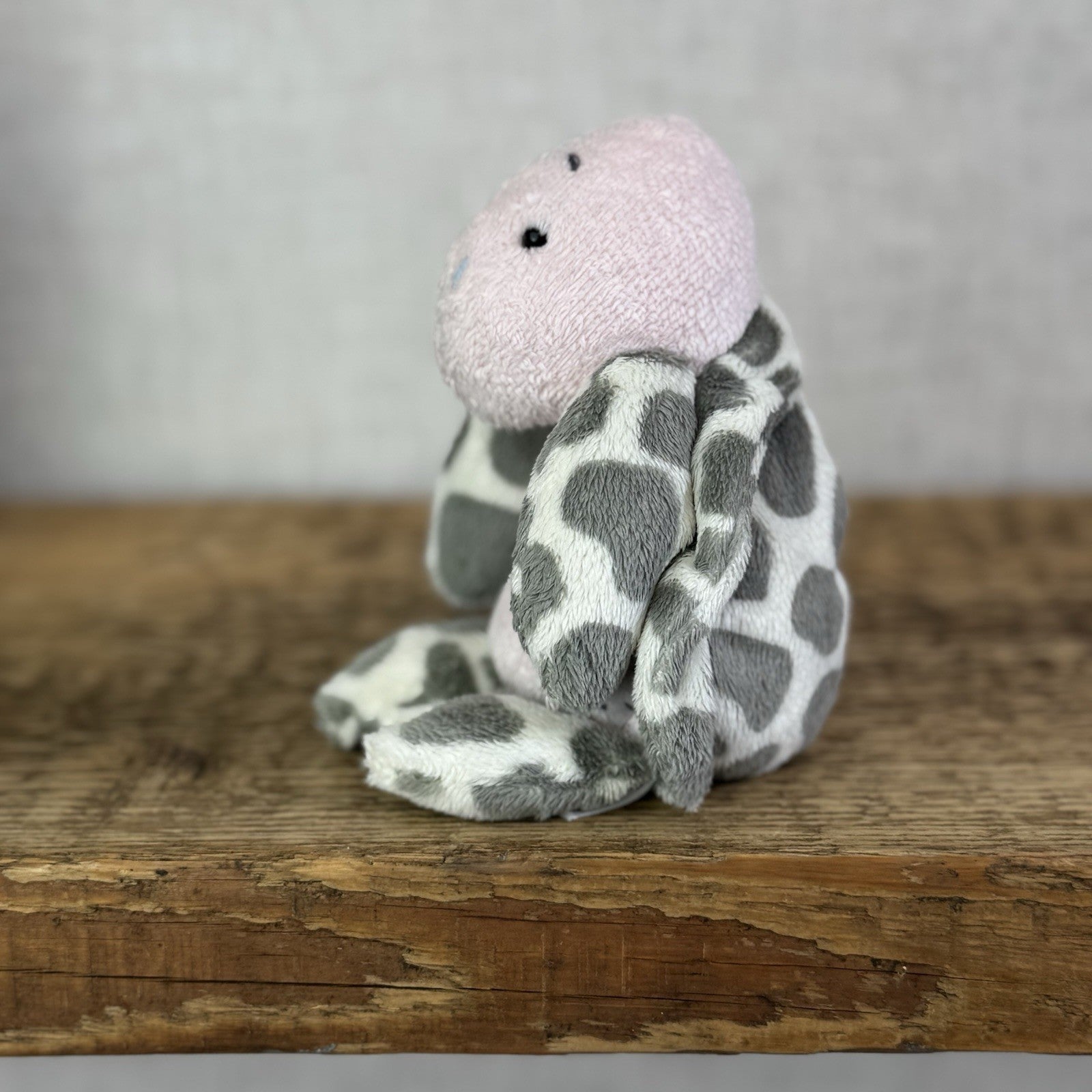Blue Nose Friends Ocean The Turtle #99 - Pink/Grey Miniature Turtle Beanbag Toy
