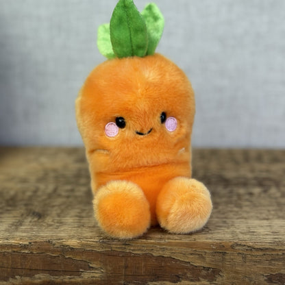 Aurora - Palm Pals Mini Beanbag Plush - Cheerful Carrot Mini Orange Carrot 5"