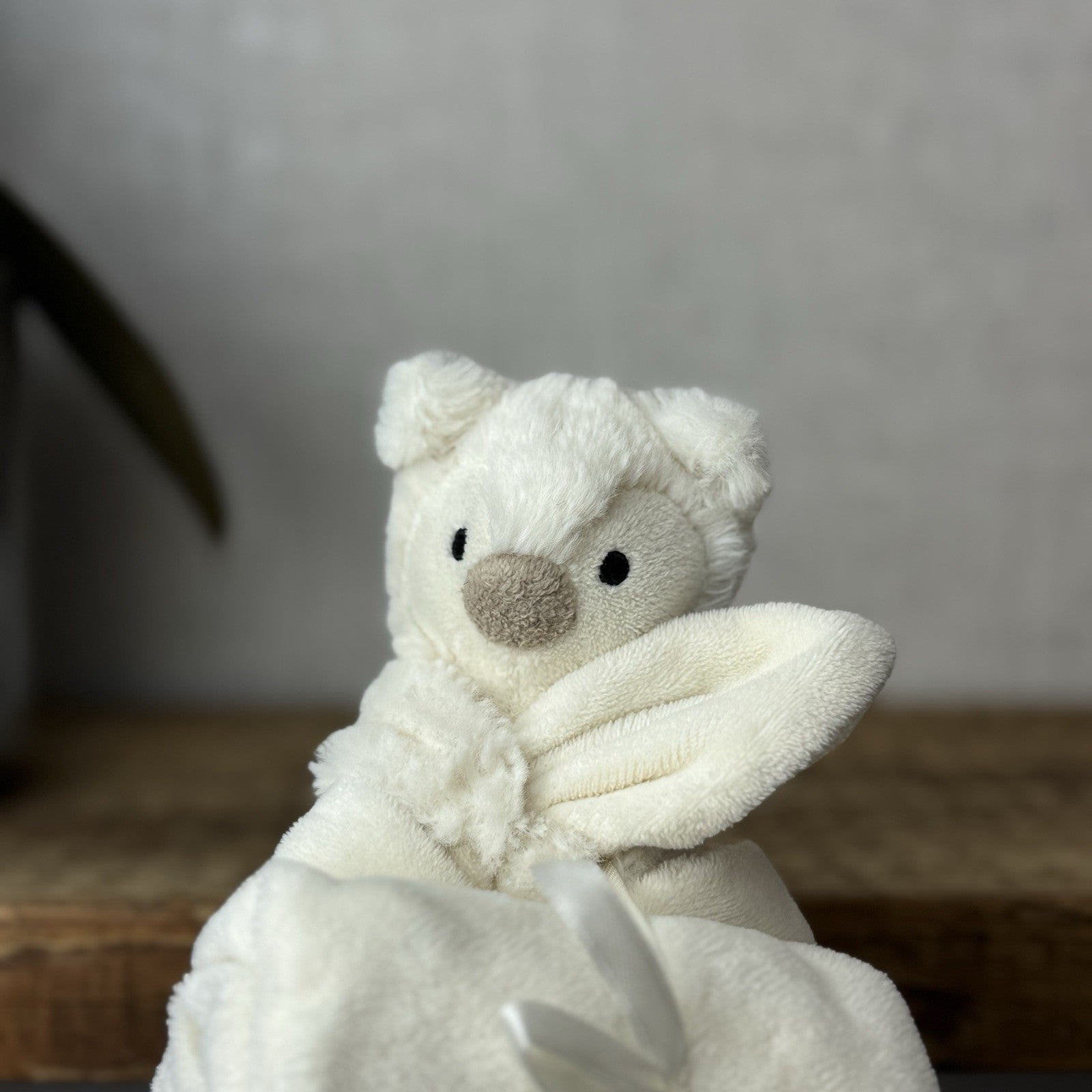 Jellycat Snowy Owl Soother - White Comforter Owl Bird Neutral Bab Comforter