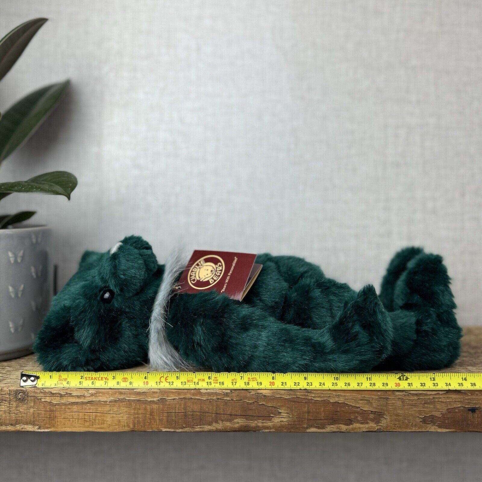 Charlie Bear Mr Cuddles - Festive Green Collectors Bear Posable - CB181715