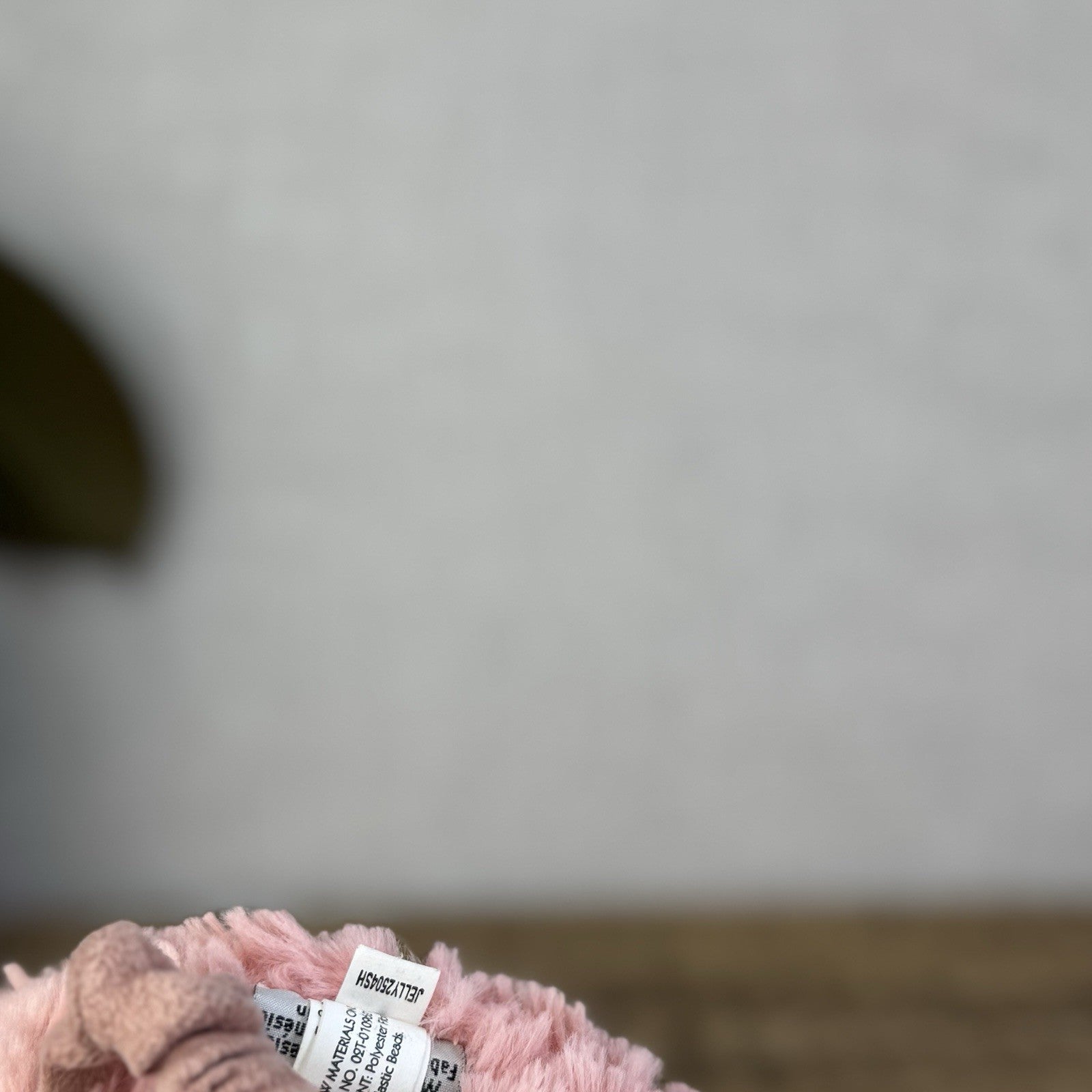 Jellycat Medium Fuddlewuddle Pig - Textured Sitting Piglet Soft Toy Beanie 8"