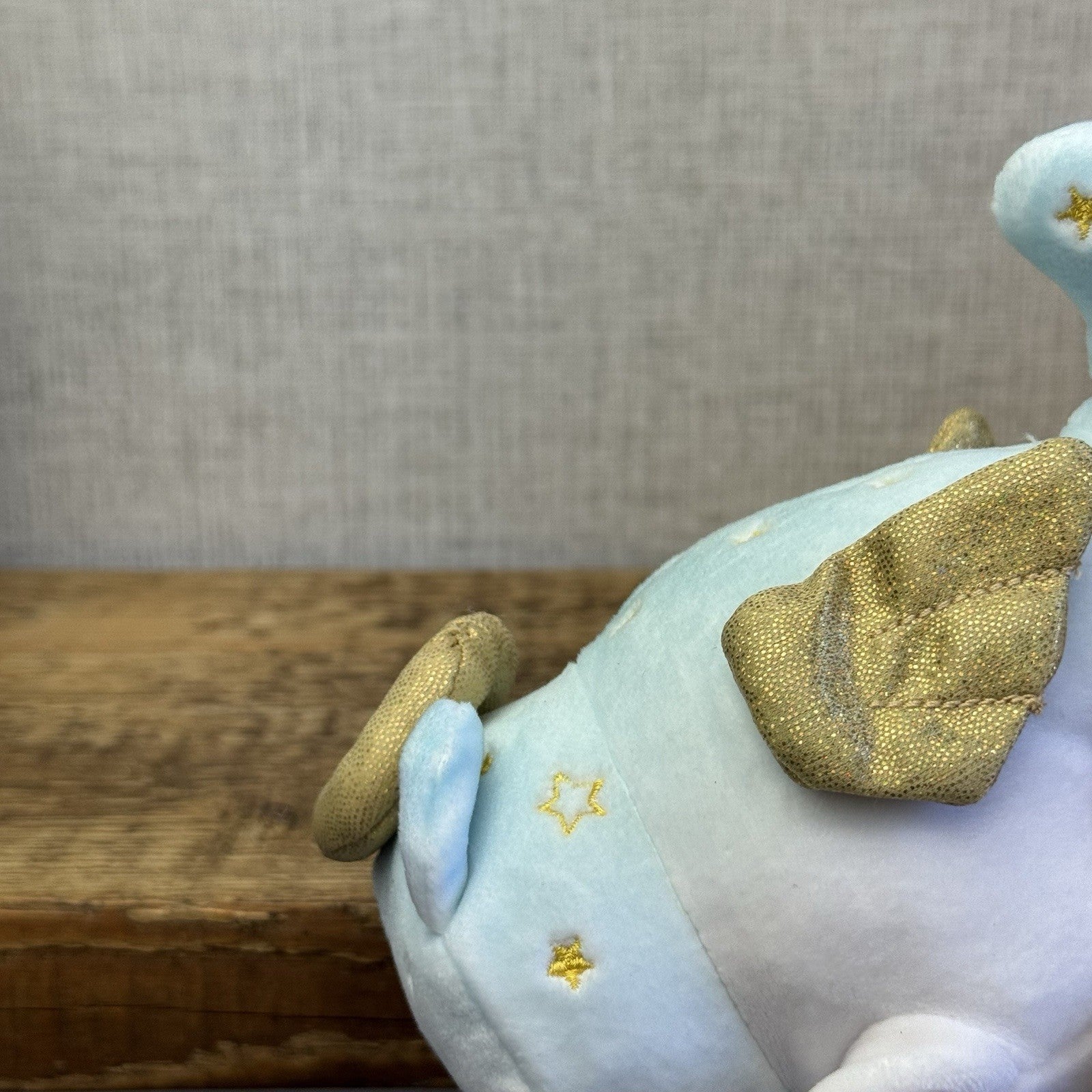 Aphmau MeeMeows -Mystery Cat Series 2 - Angel Cat Gold/White Plush Kitten 5"