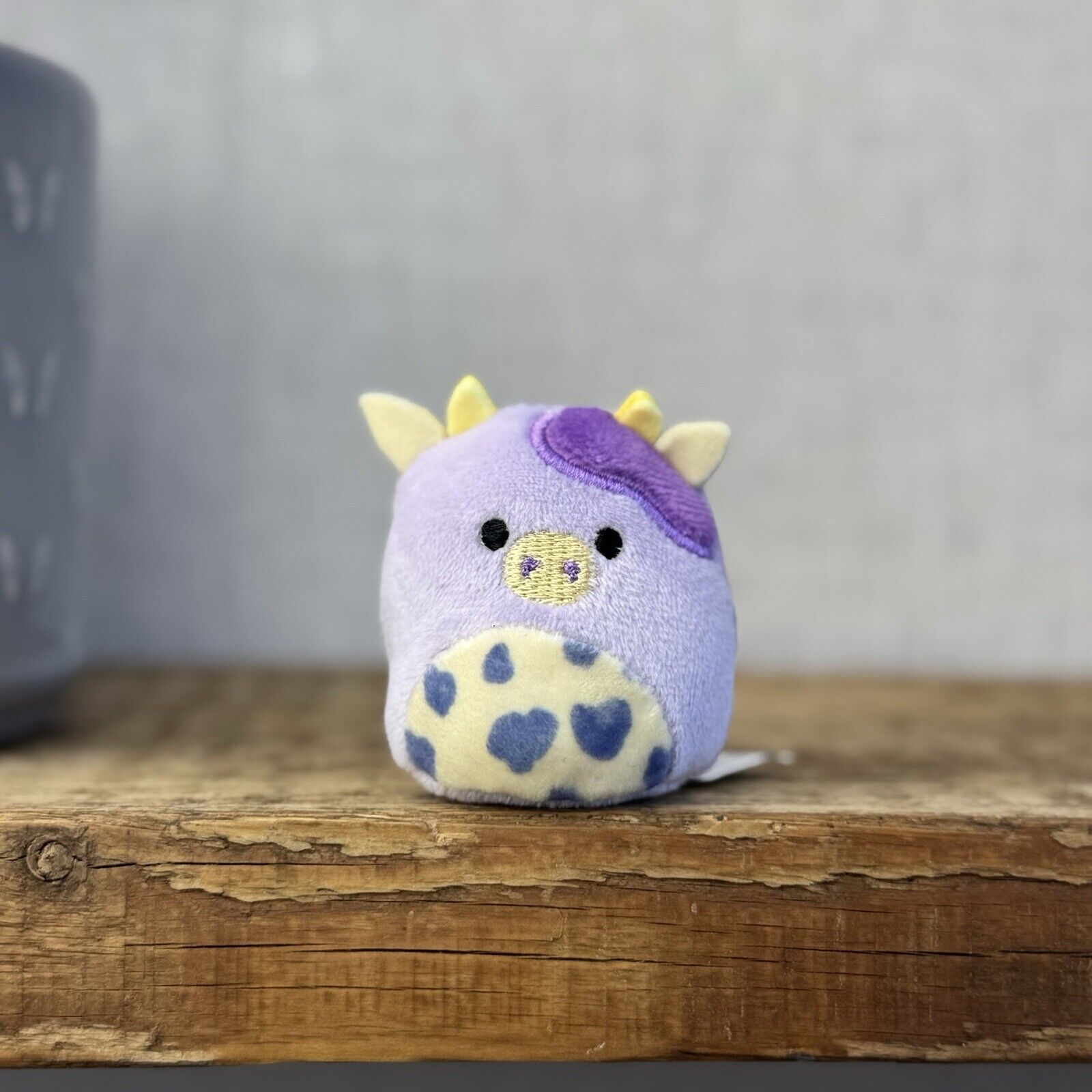 Squishmallow Squishville - Bubba The Cow - Purple Tiny Squish Cow Collectible