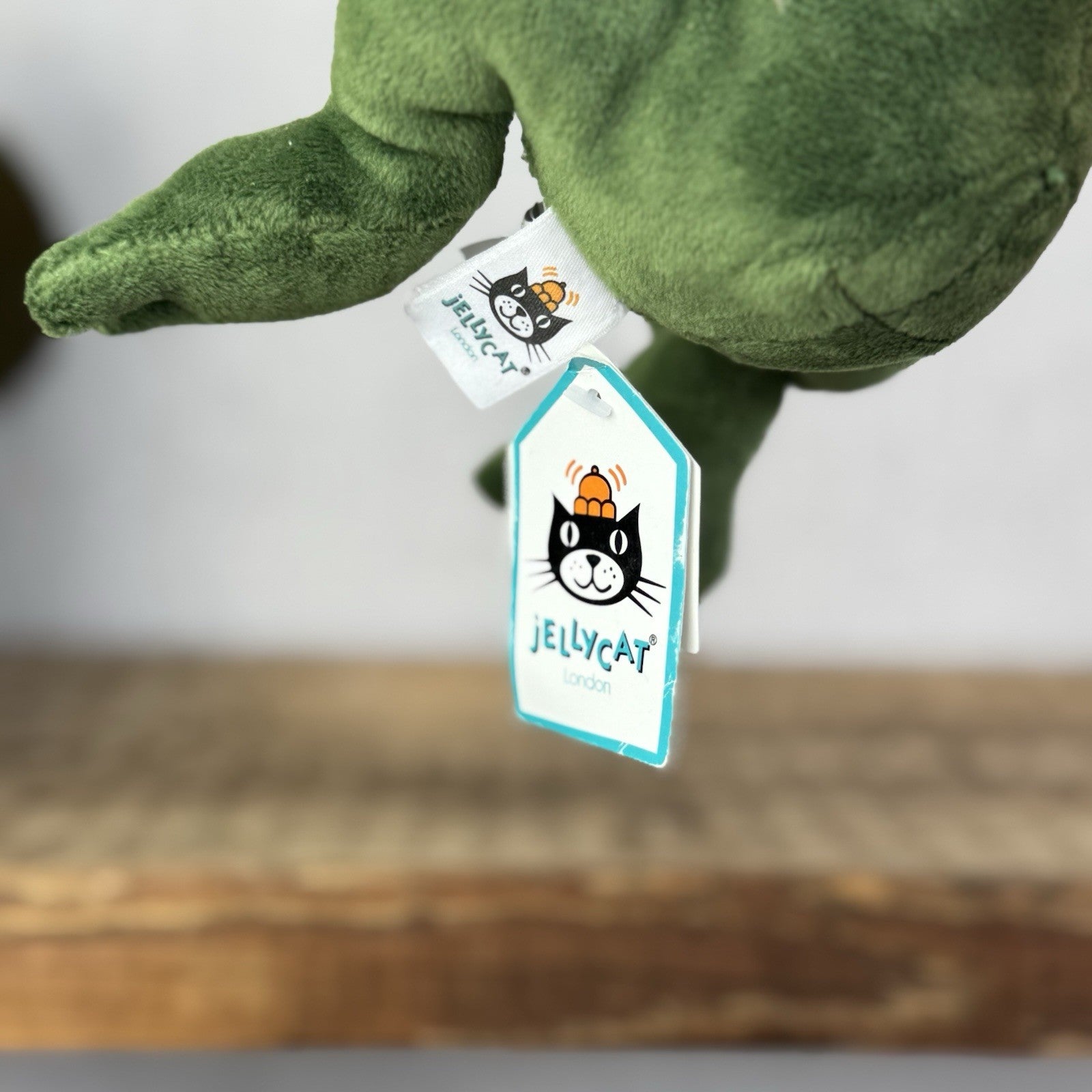 Jellycat Little Frederick Green Frog Prince Gold Crown - New With Tags 