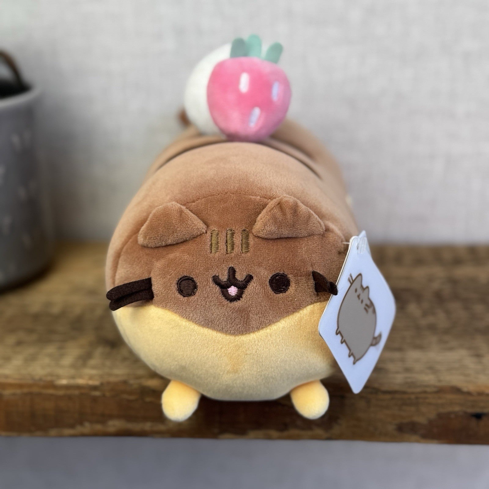 Gund Pusheen Cat - Pusheen Eclair Squisheen - New With Tags Collectible 10"