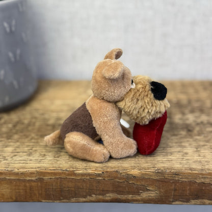 Russ Berrie Mini Beanie Schnauzer Dog Holding Heart - Miniature Soft Toy Tags 