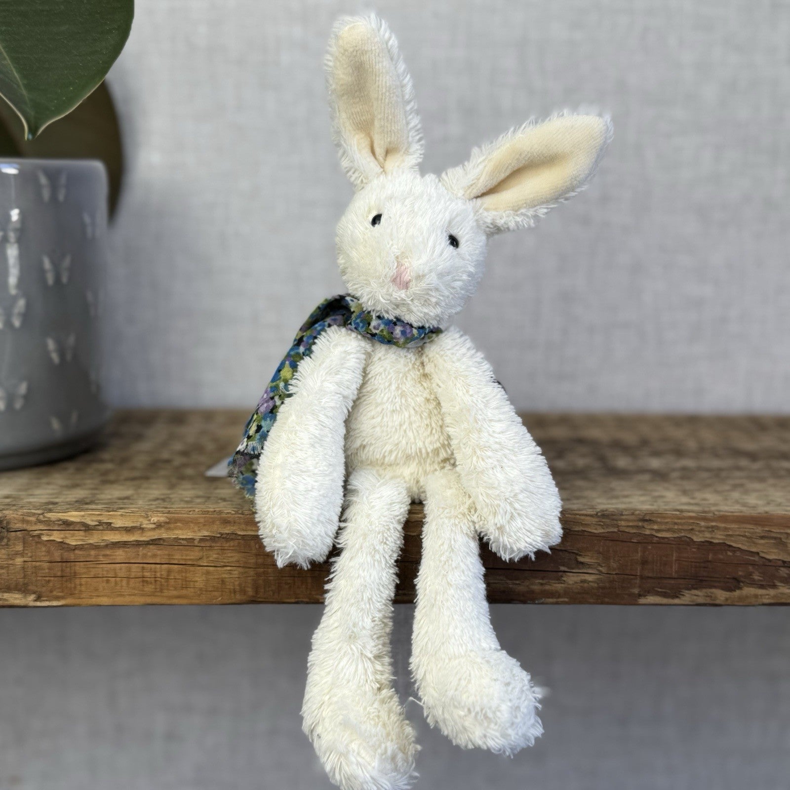 Jellycat Chi Chi Bunny Cream - Small Rabbit With Scarf Beanie Retired Rare 10”