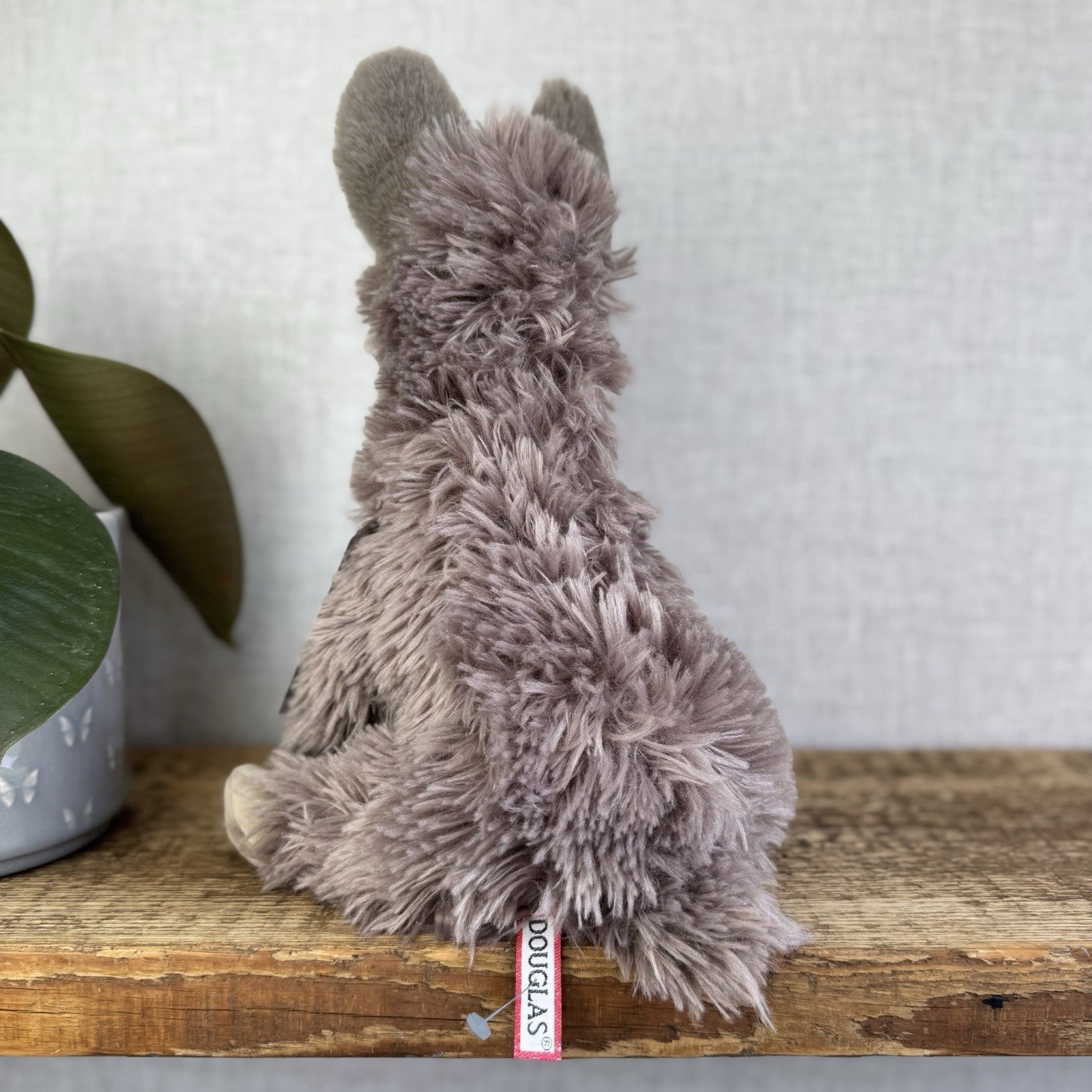Douglas Cuddle Toys - Josie Soft Toy Llama Super Soft Cute Alpaca/llama NWOT 12”