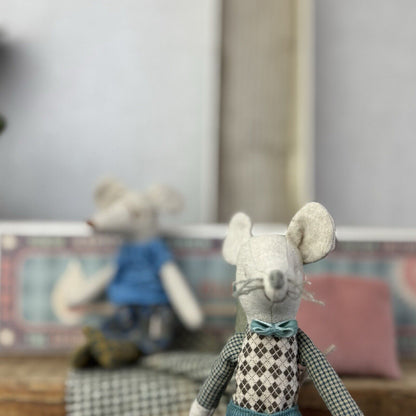 Maileg Grandpa & Grandma Mice - Grandparents In A Box Brand New 16-1743-01