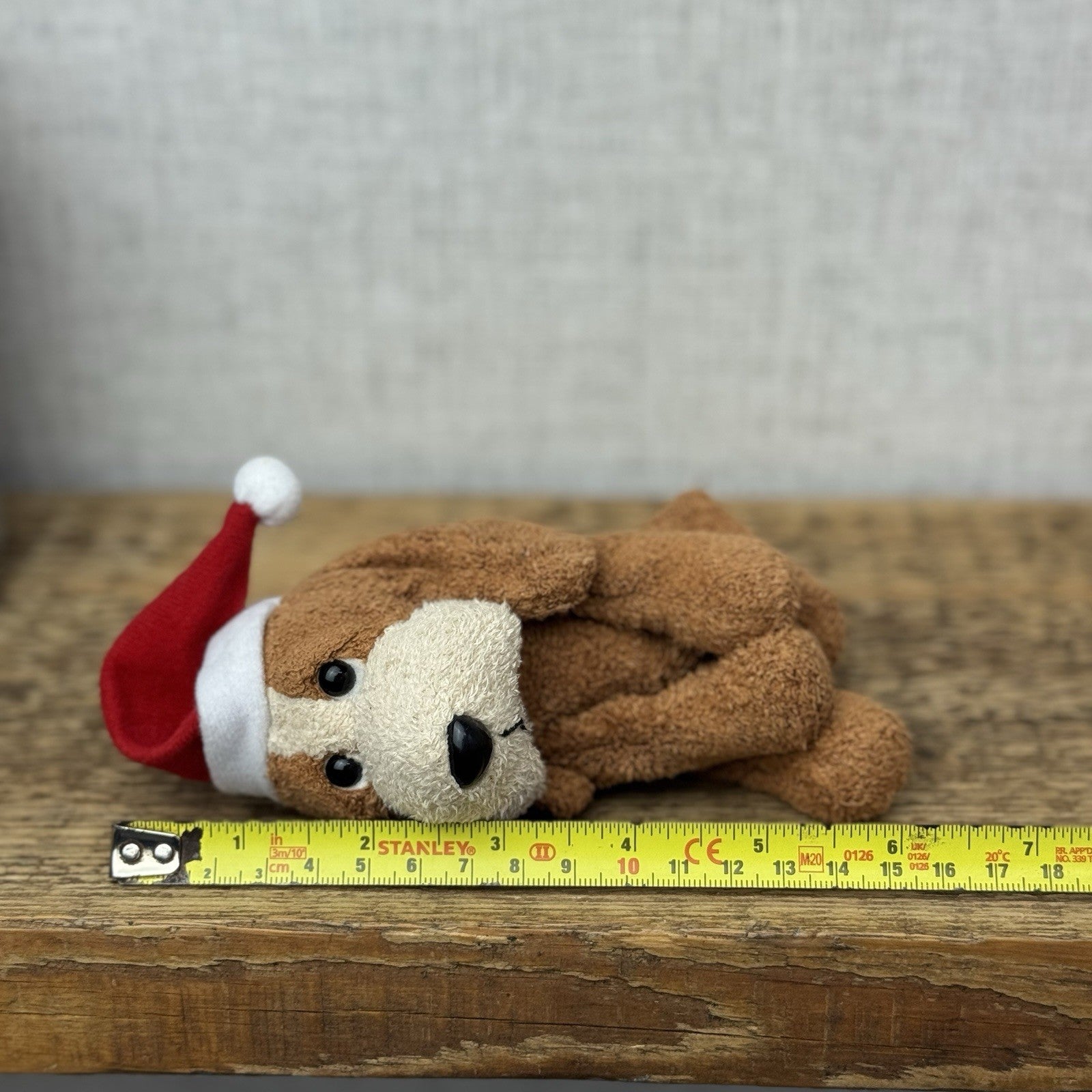 Russ Berrie Luv Pets Christmas Pup - Soft Toy With Christmas Hat Festive Beanie