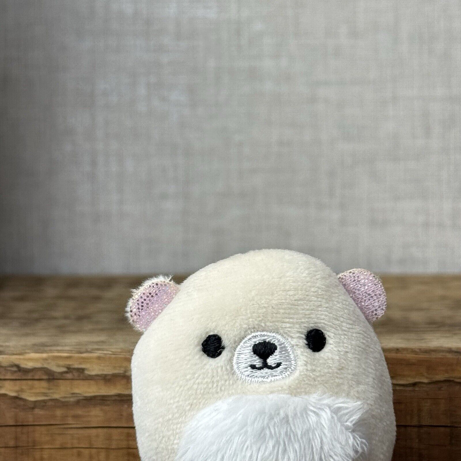 Squishmallows Squishville - Micromallows - Thelma Polar Bear (shiny Ears) 2”