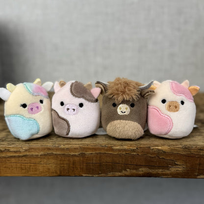 Squishmallow Squishville - Udderly Sweet Squad (Cows) Cow Bundle x4