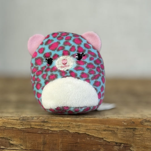 Squishmallow Squishville - Chelsea The Cheetah - Leopard Pink/Blue Mini 2"