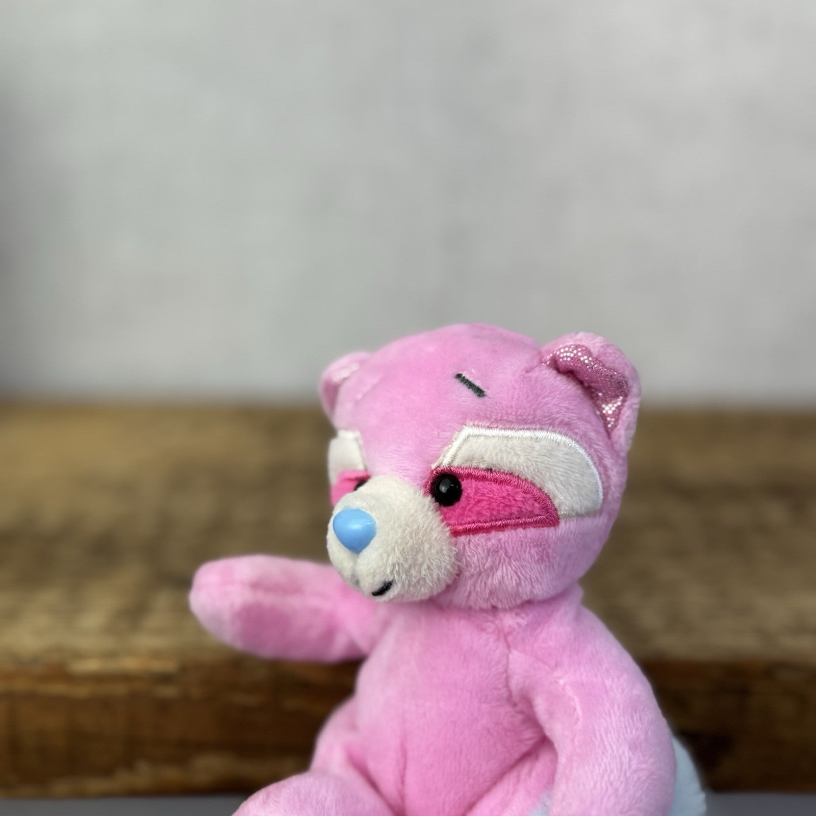 Blue Nose Friends - Rezi The Raccoon #2 - Pink Blue Nose Friend Rare Retired