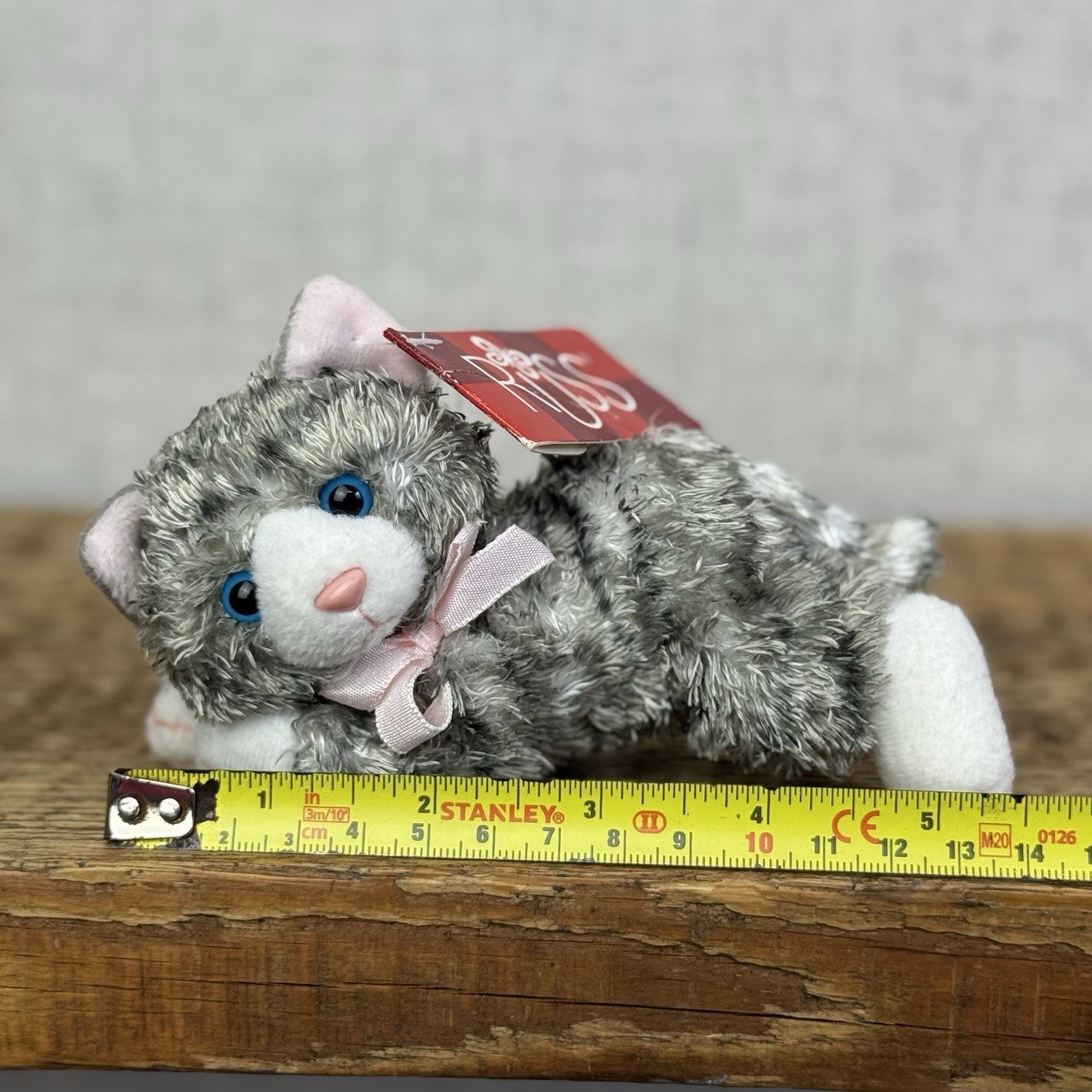 Russ Berrie Cheshire Cat Beanie - Grey Tabby Cat - Vintage Kitty Plush 5”