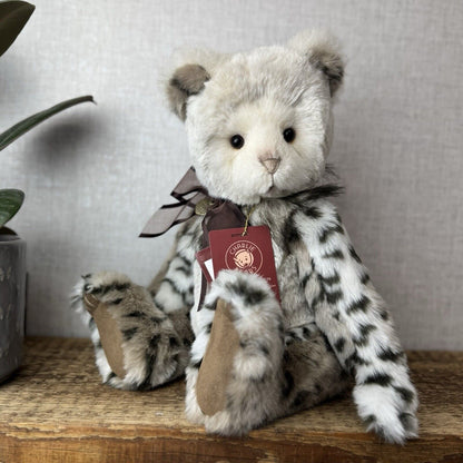 Charlie Bear Genevieve - Plumo Collection - Isabelle Lee Bear Neutral Bear 17”