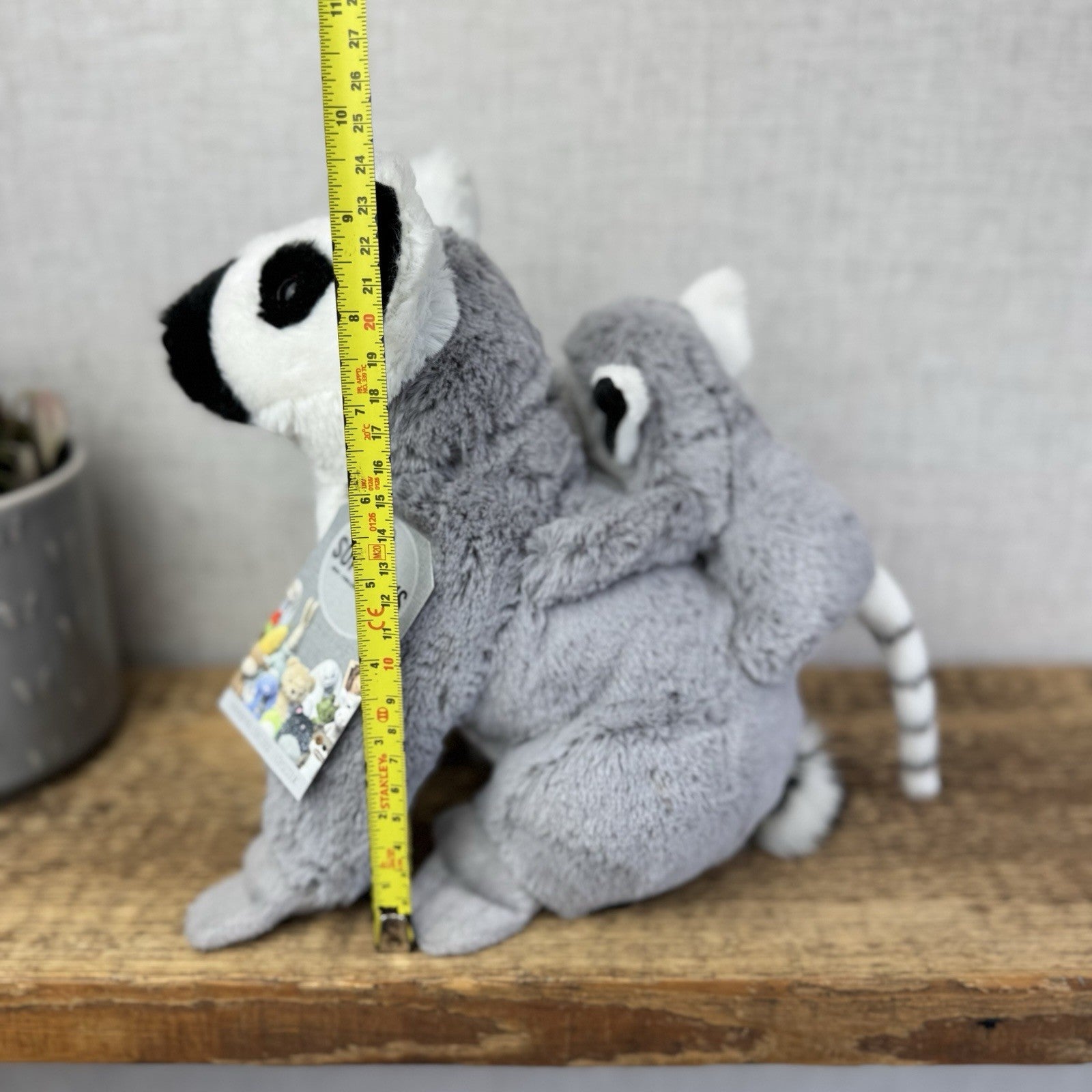 Ark Toys Premier Ring Tailed Lemur Soft Toy With Baby Lemur On Back - NWOT