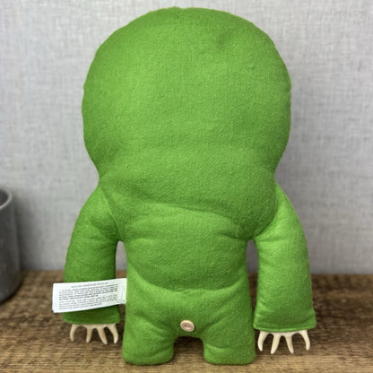 Fuggler Large Green Sickening Sloth - Large Green Sloth Claws Large 14"