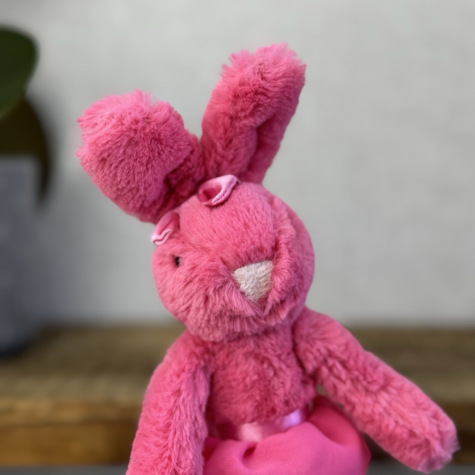 Jellycat Tutu Lulu Strawberry Bunny - Brightest Pink Rabbit In Tutu With Bow 10”