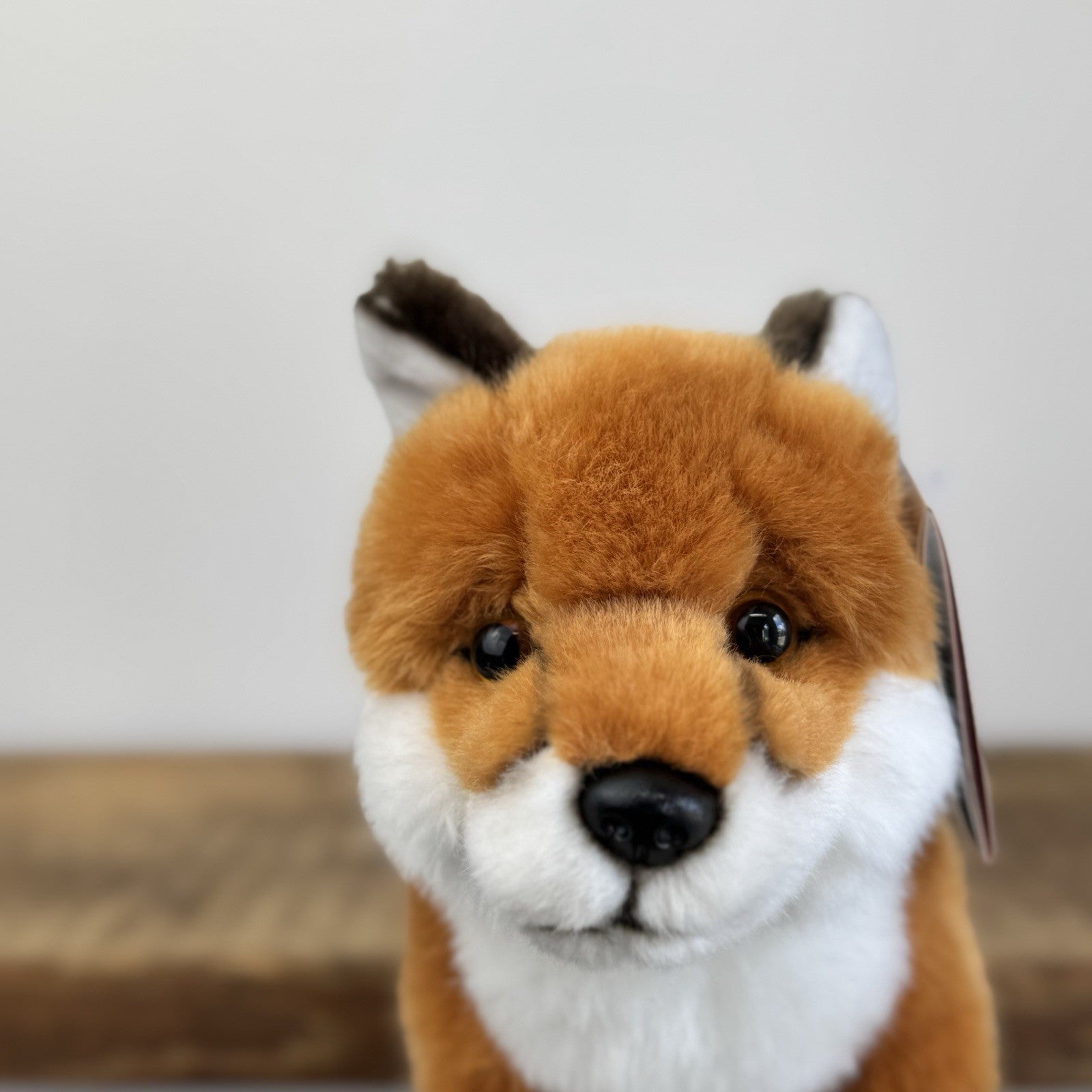 Hamleys Fox Soft Toy - Small Beanie Seated Fox Soft Toy New With Tags 8"