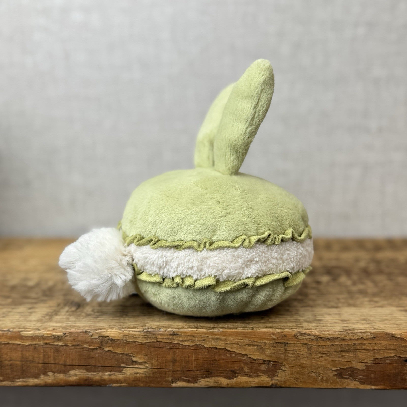 Jellycat Dainty Dessert Bunny Macaron - Green Bunny Amuseable New Without Tag 5”