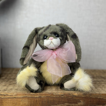 Charlie Bear Bunya - Small Rabbit Plush Collection Isabelle Lee - CB192023C 9”
