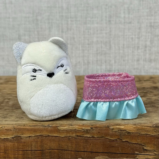 Squishmallow Squishville - Farina The White Fox Series 3 With Outfit Skirt 