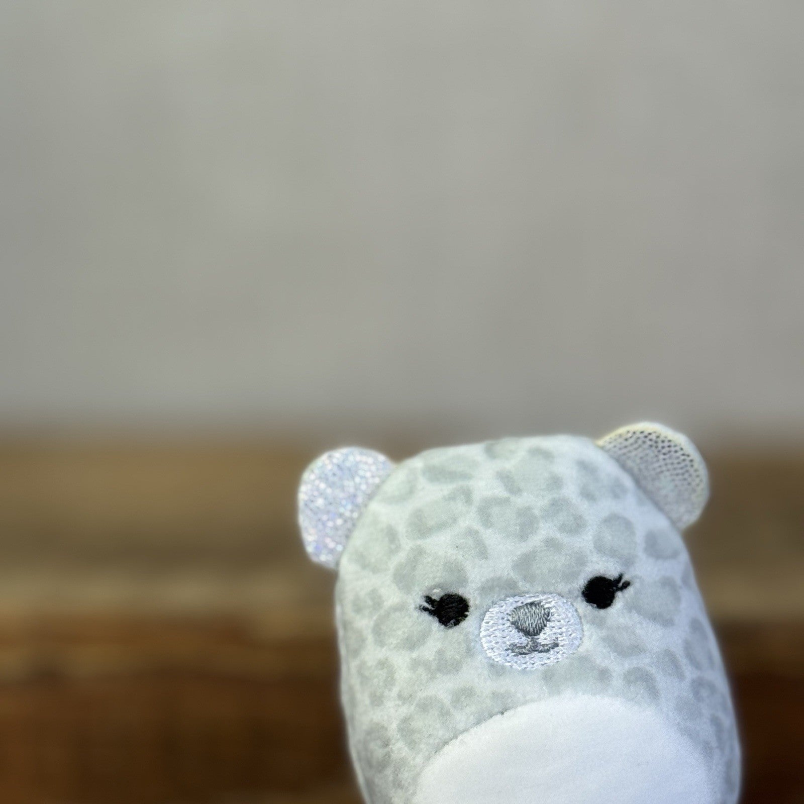 Squishmallow Squishville - Landi Lemur Mini Grey Plush (Multi Buy Discount)