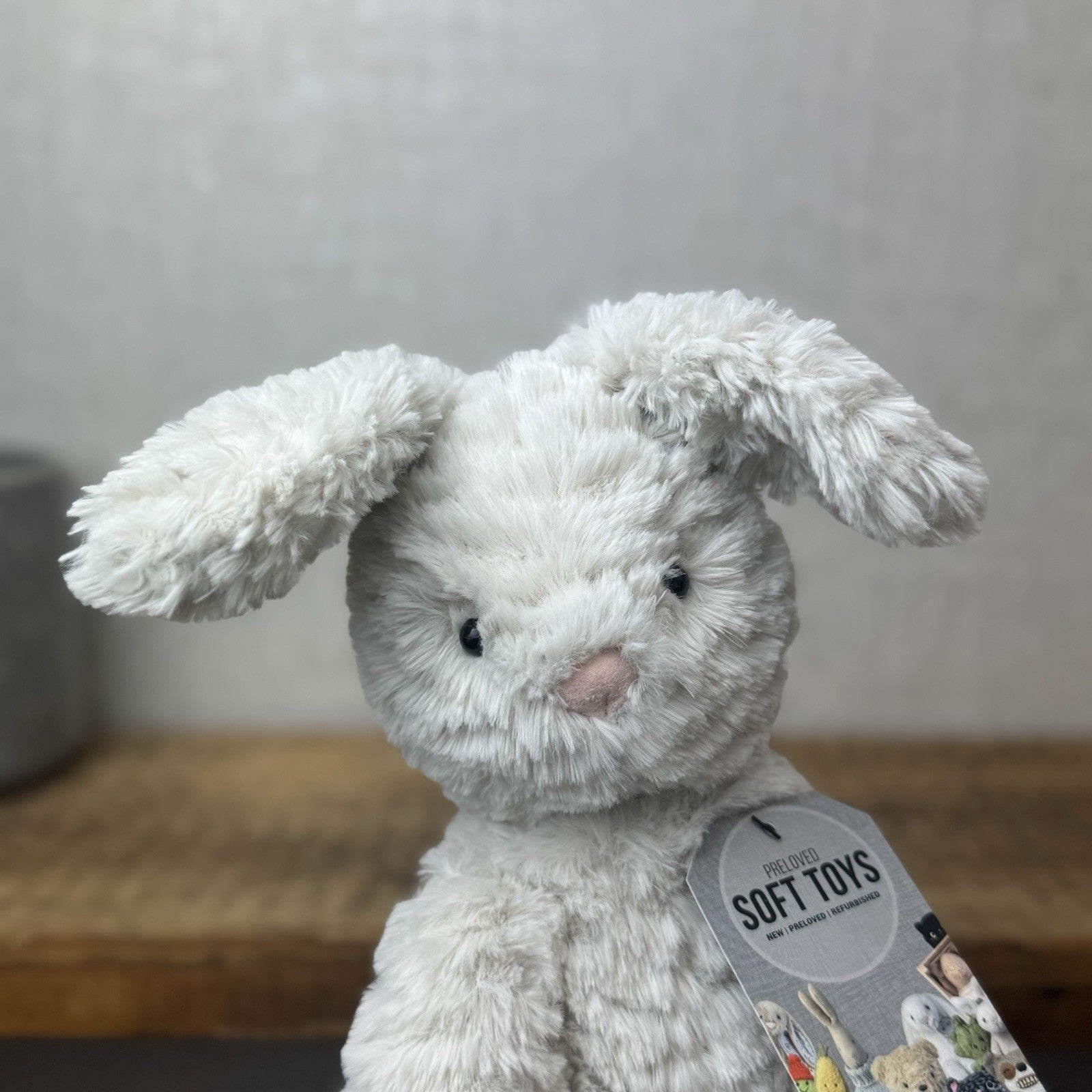 Jellycat Medium Fuddlewuddle Grey Bunny Rabbit - Texture Sitting Bunny 9” Rare