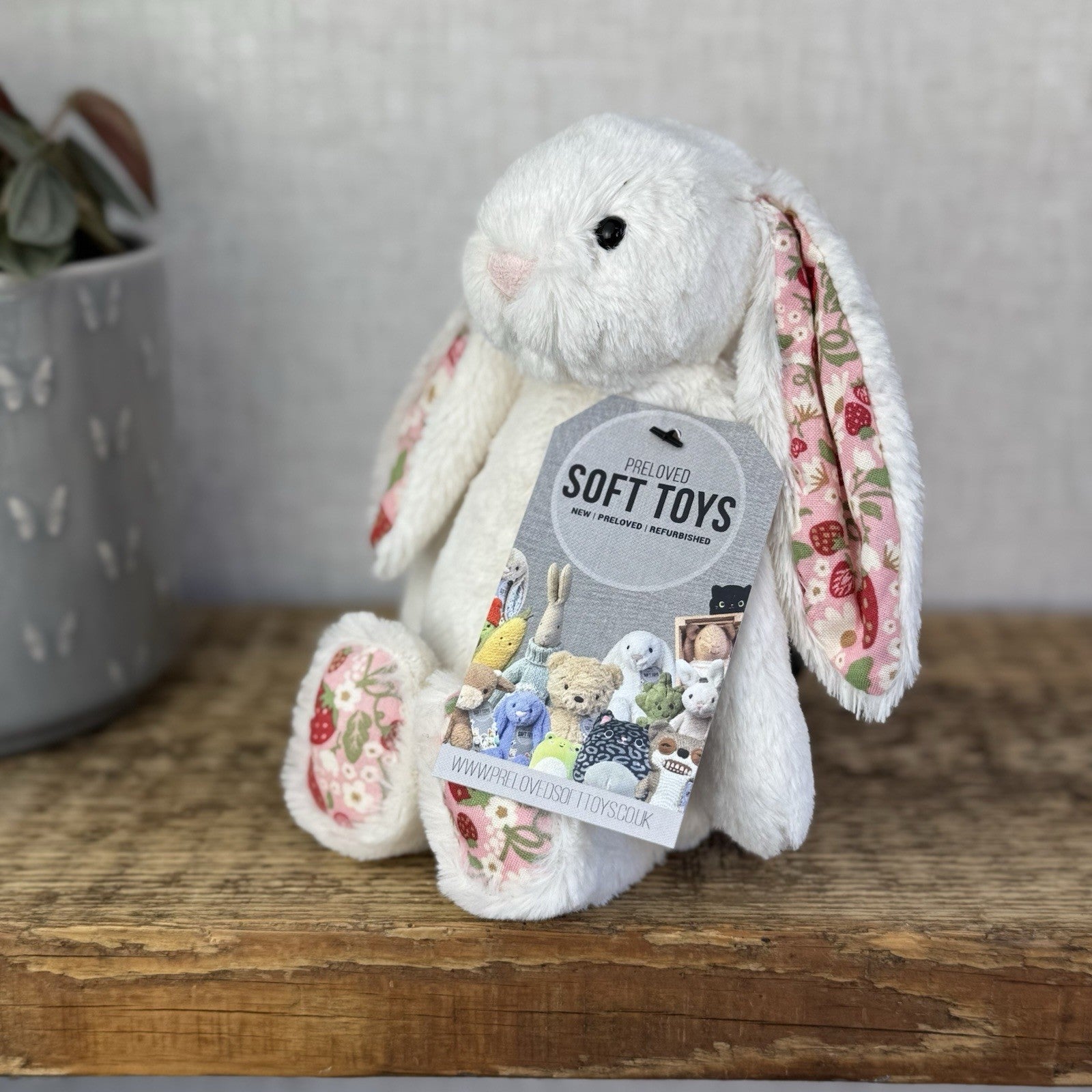 Jellycat Small Bashful Blossom Cream Bunny Berry - Cream Bunny Pink Ears NWOT 8”