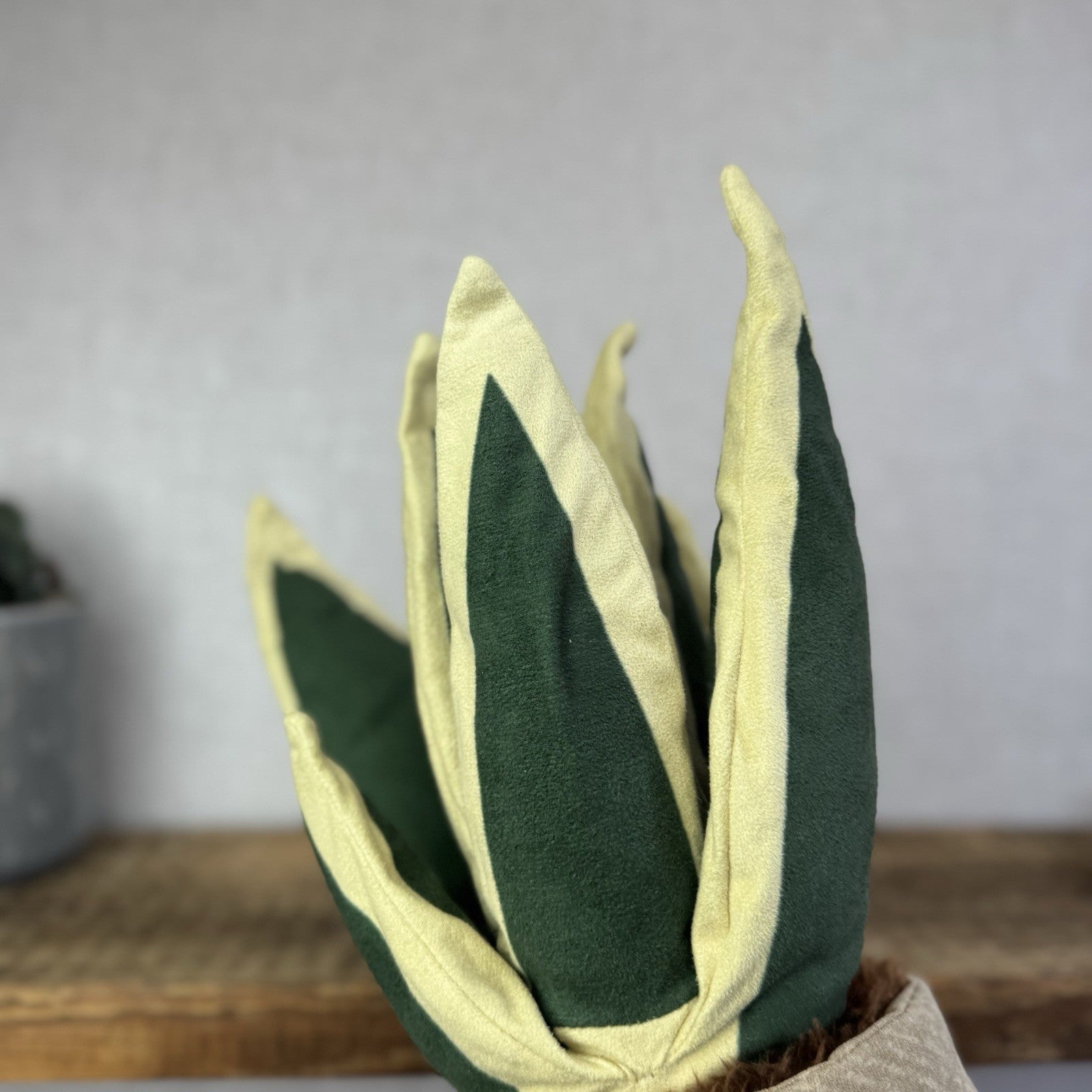 Jellycat Amuseable Snake Plant - Large Potted Succulent Soft Toy Plant 16" NWOT