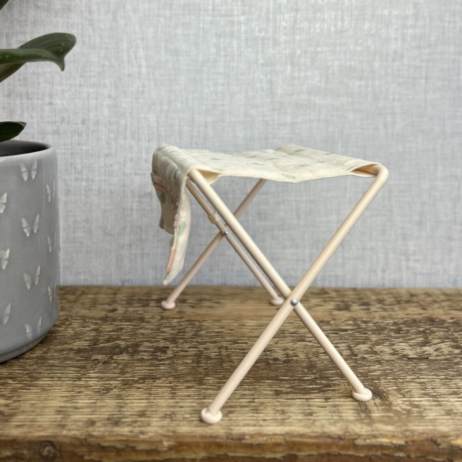 Maileg Nursery Table - Mini/Micro Bunny size Changing Table Retired