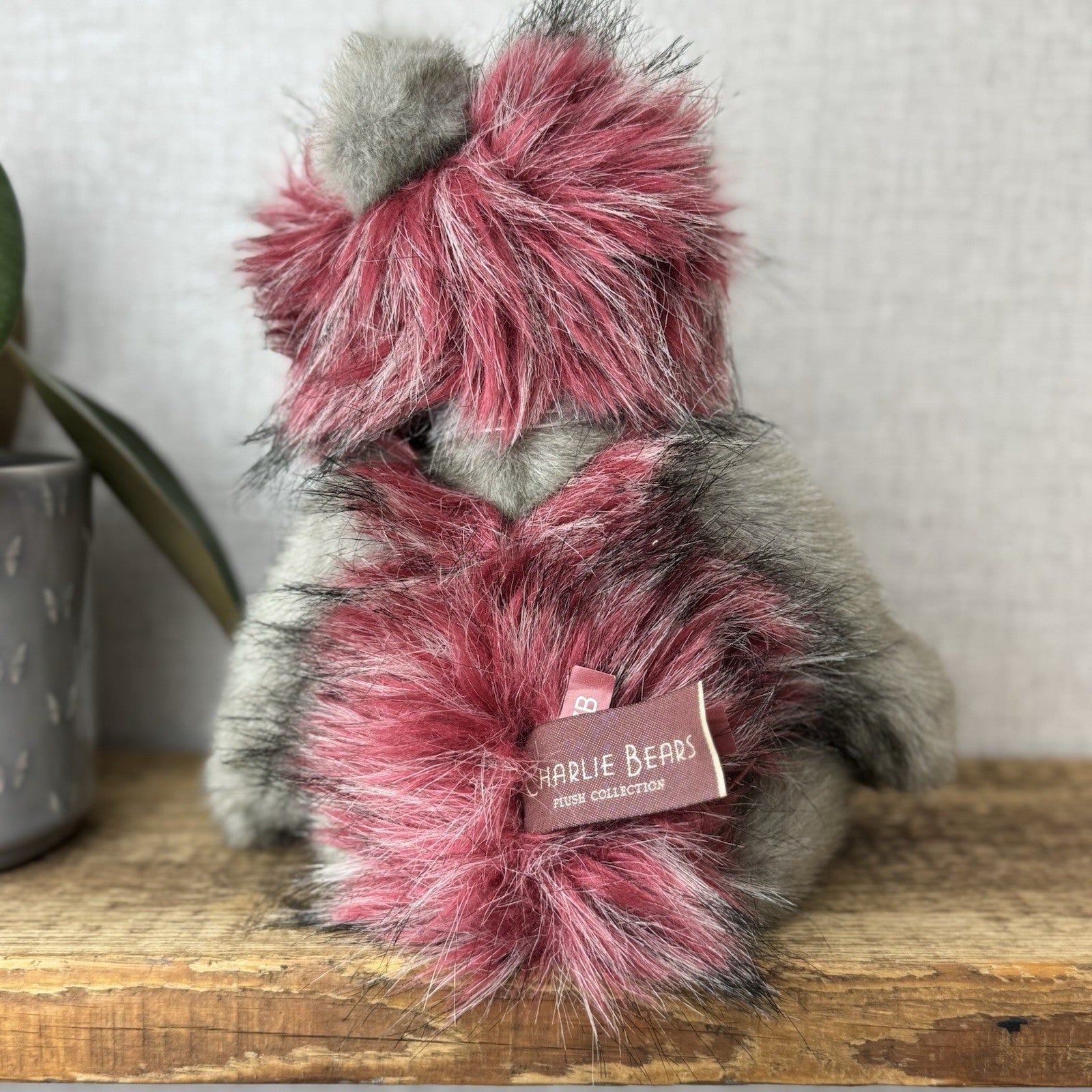 Charlie Bear Grover Teddy Bear - Grey/red Bear New Tags Isabelle Lee 32cm