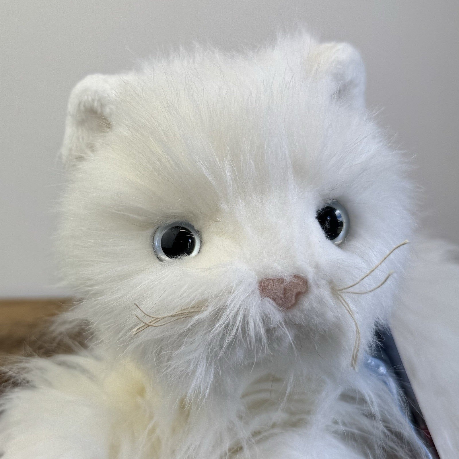 Ty Classic “Sugar” White Persian Cat Blue Bow Long Haired Soft Plush Toy 2002