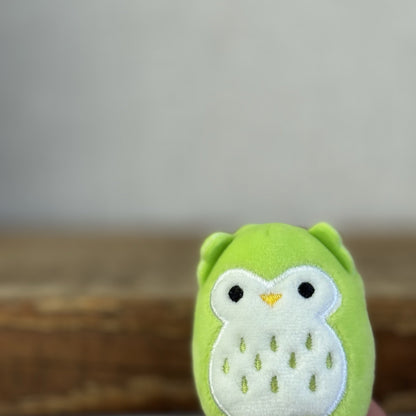 Squishmallow Squishville - Owen Owl Lime Green Squishville Tiny 2" (#2)