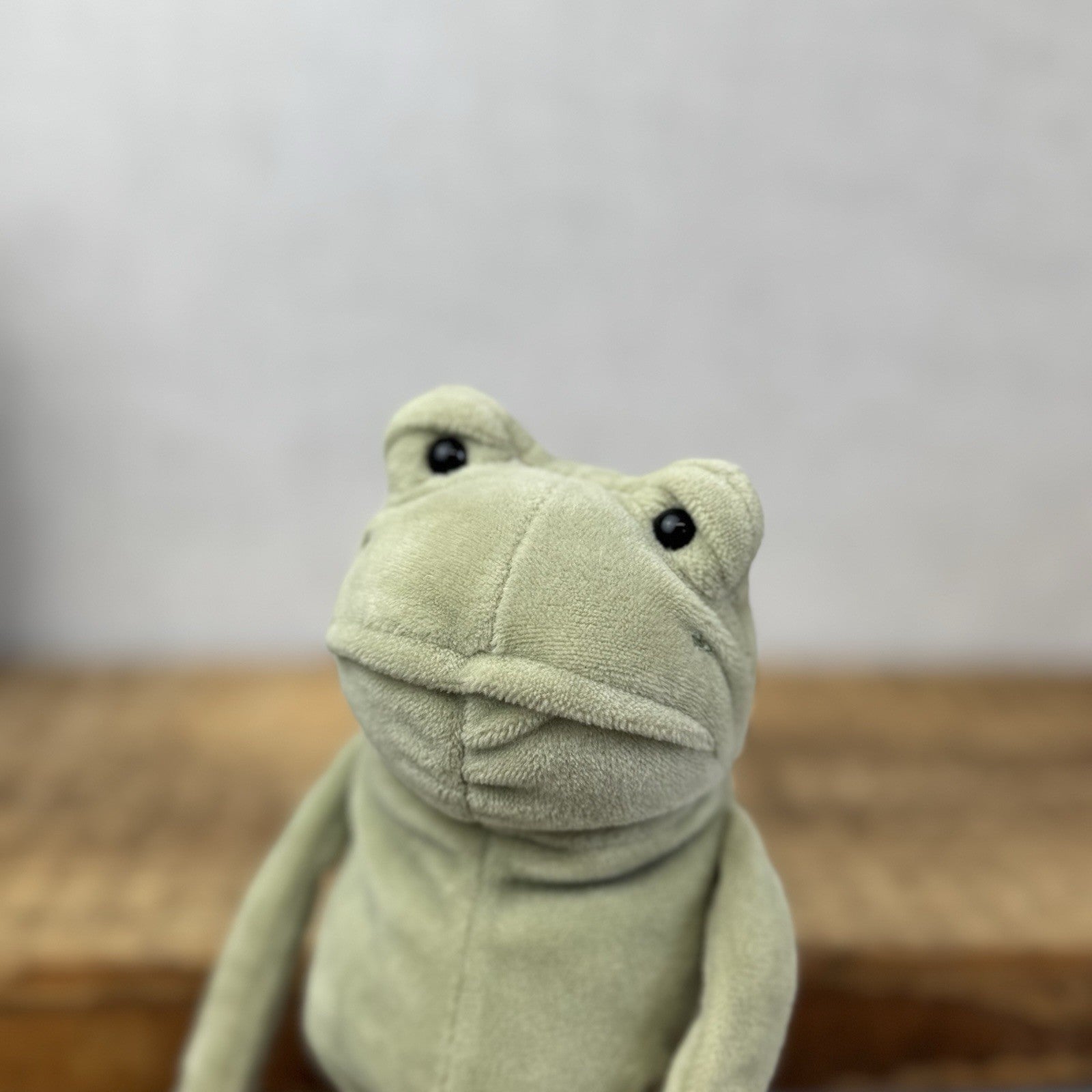 Jellycat Small Furgus Frog - First Edition RARE Velour Frog Beanie NWOT 8”