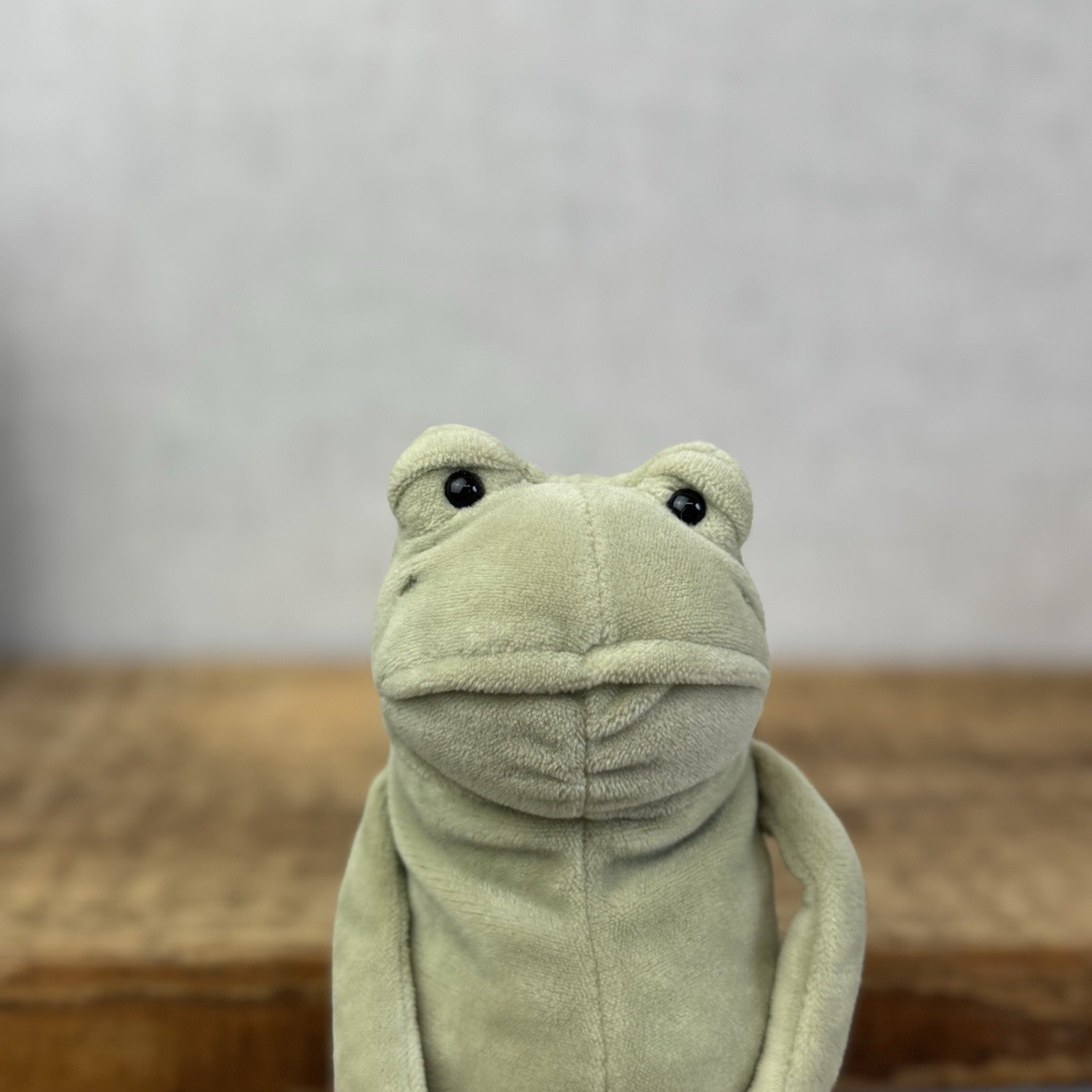 Jellycat Small Furgus Frog - First Edition RARE Velour Frog Beanie NWOT 8”