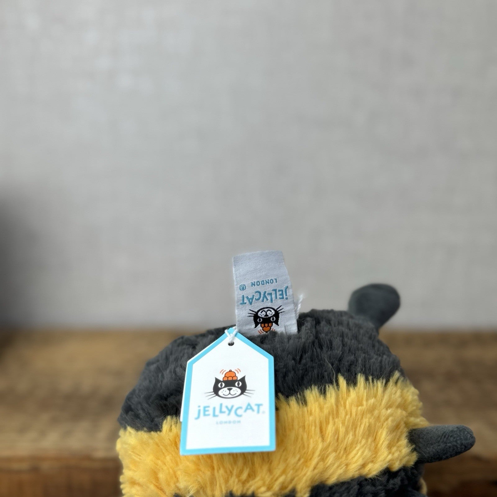 Jellycat Albee Bee - Small Bumble Bee Beanie Plush New With Tags 6"