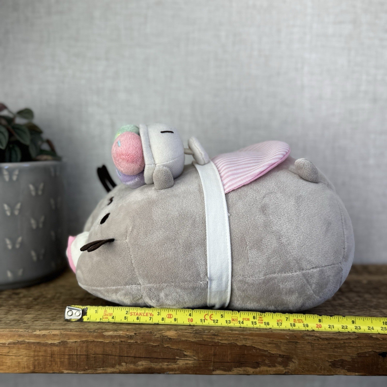 Pusheen Ice Cream Parlour Plush - Retired Claire’s Exclusive Pusheen With Tags