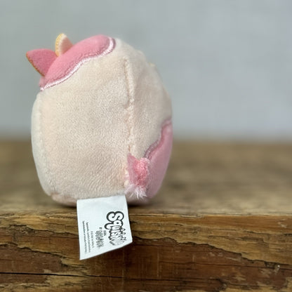 Squishmallow Squishville - Reshma Cow Pink/Cream Cow 2" (Multi Buy Discount)