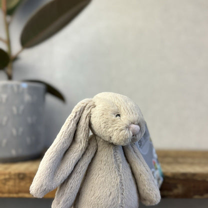 Jellycat Small Bashful Beige Bunny - Light Brown Bunny Old Version Paper Tag 8"