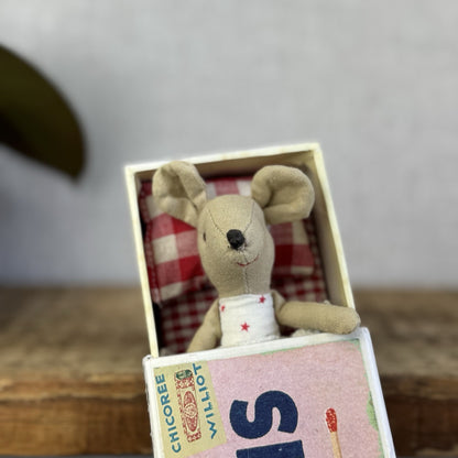 Maileg Retired Big Sister Mouse In Matchbox 2013 - Painted Nose, Red Mouth Rare