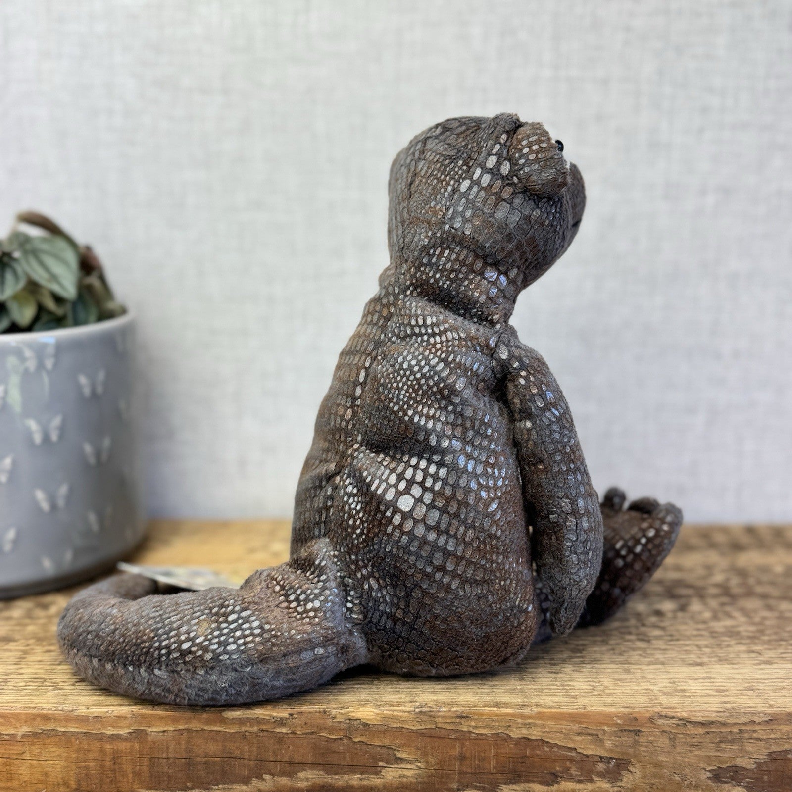 Jellycat Kenny Komodo Dragon - Grey Lizard Retired Medium Brown/grey NWOT 12"