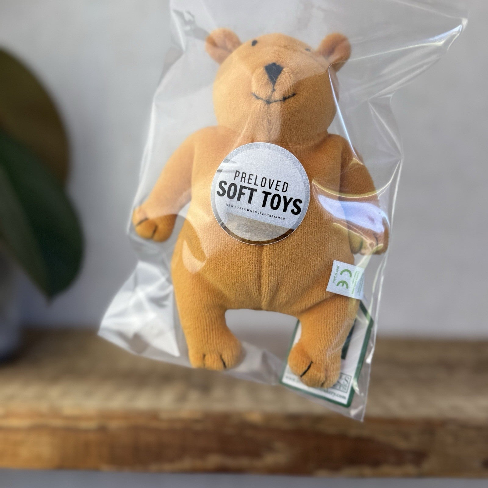 Beverly Hills Bakery X Jellycat Collaboration - Cuddly Bear Beanie - New Tags 5"
