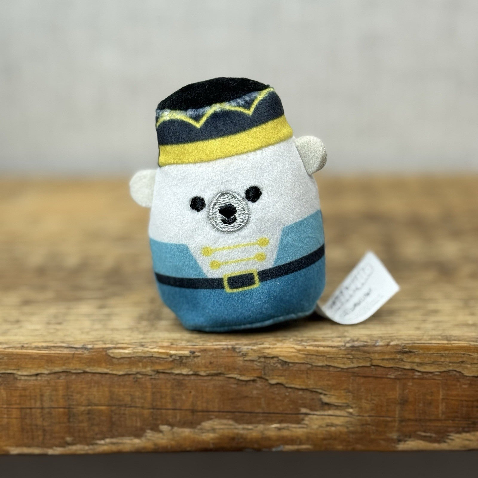 Squishmallow Squishville - Glen Polar Bear Nutcracker Mini Christmas Plush