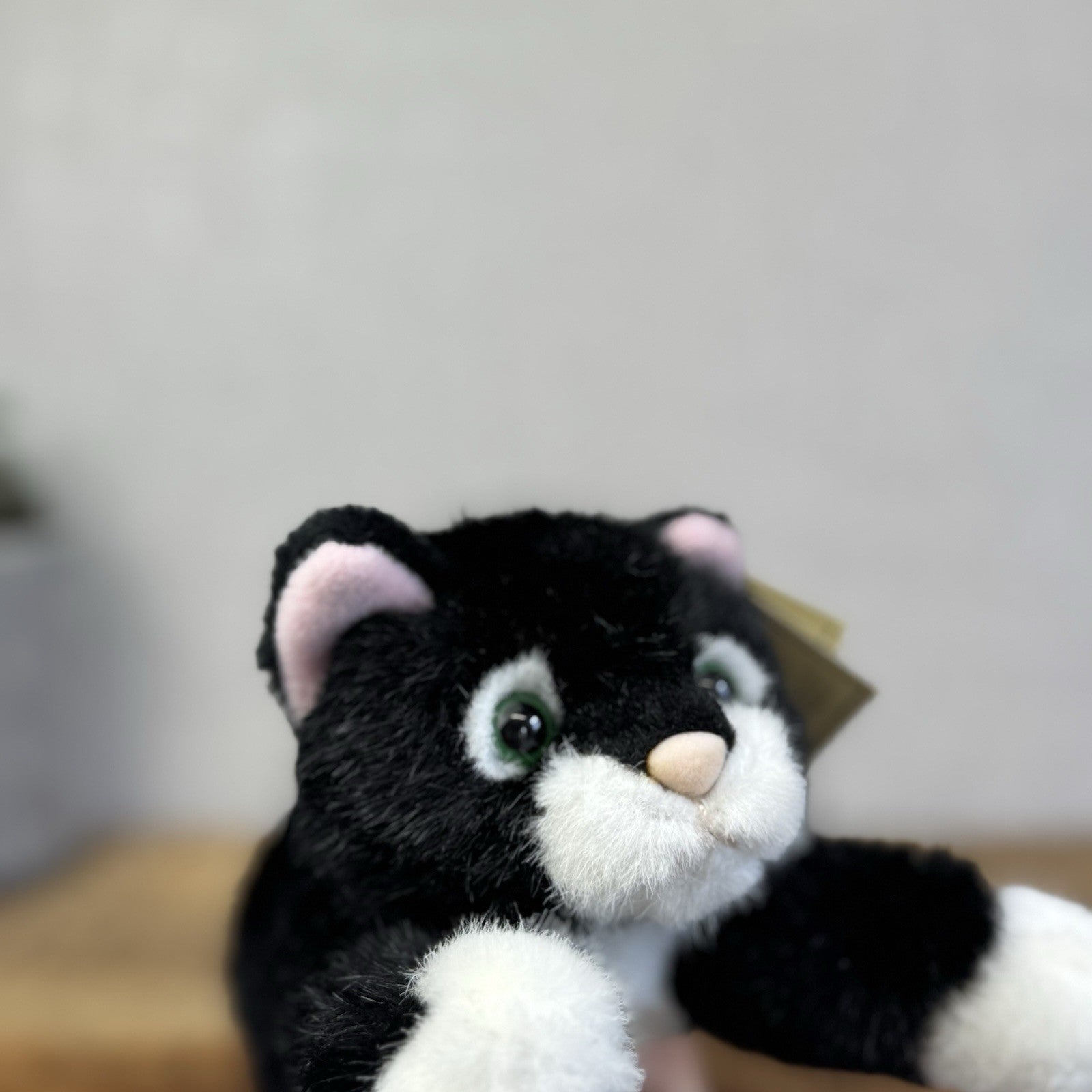 Russ Buttons The Cat Beanie - Black Cat White Paws - Vintage Kitty Plush 9"