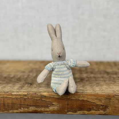 Maileg Micro Rabbit - Mint/Off White Knitted Romper Suit NWOT 