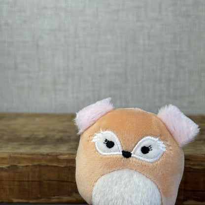 Squishmallow Squishville - Pace Fox Beige Fluffy Ears Fox (Multi Buy Discount)