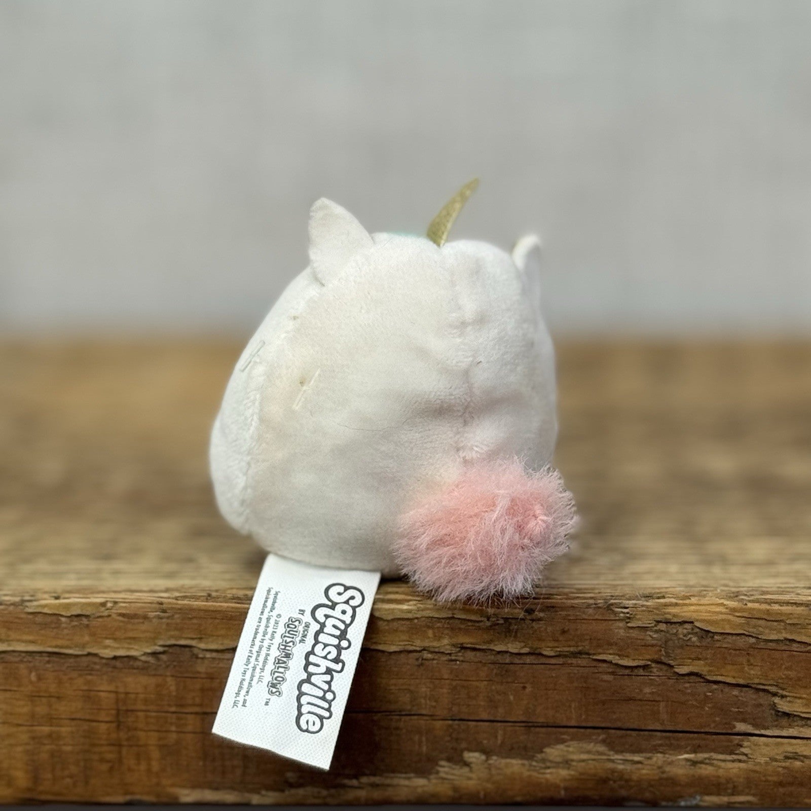 Squishmallow Squishville - Sofia White Unicorn Gold Detail (Multi Buy Discount)