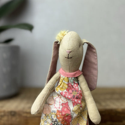 Maileg Mini Bunny Flora - Mini bunny Girl In Floral Dress Retired 2016